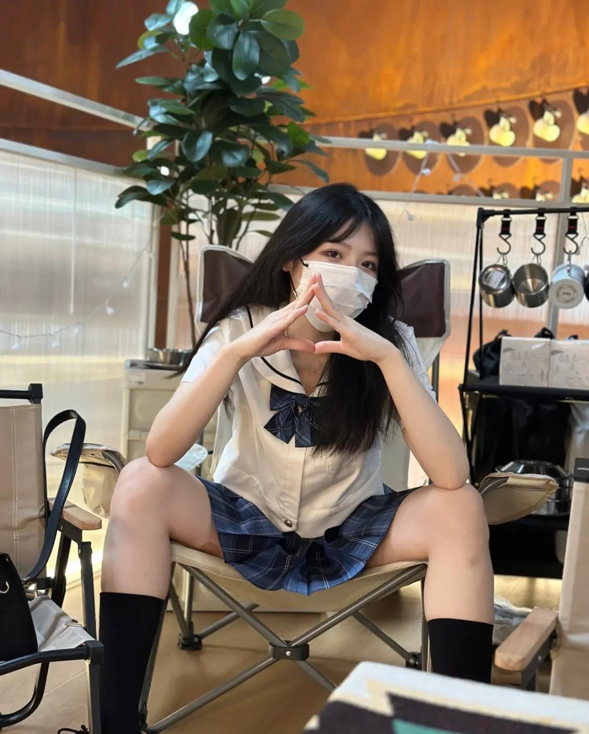 影视封面：王朝的女人